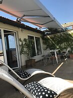 B&B Lorena Suites & Apartments