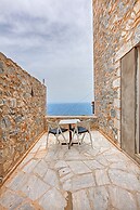 Aegila Boutique Hotel