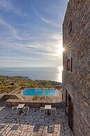 Aegila Boutique Hotel