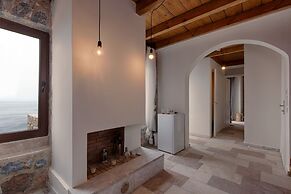 Aegila Boutique Hotel