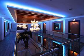 Arya Hotel Business Deluxe