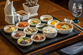 Shangria Beach Tourist Hotel