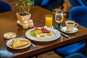 Shangria Beach Tourist Hotel