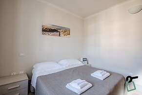 HOTIDAY Apartment Collection - Lerici Terrediliguria