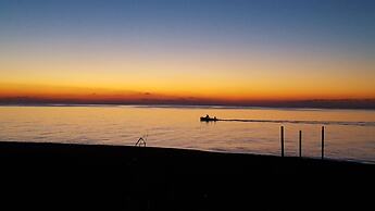 Pleasure Beachside Studios