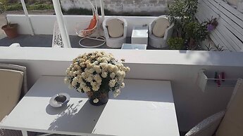 Pleasure Beachside Studios