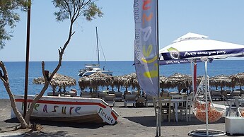 Pleasure Beachside Studios