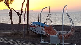 Pleasure Beachside Studios