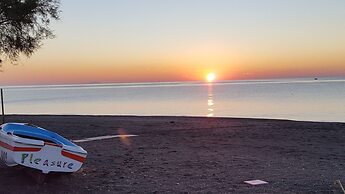 Pleasure Beachside Studios