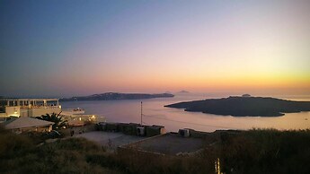 Pleasure Beachside Studios