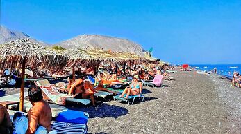 Pleasure Beachside Studios