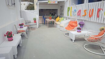 Pleasure Beachside Studios