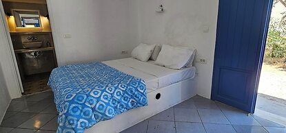 Pleasure Beachside Studios