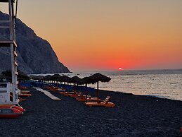 Pleasure Beachside Studios