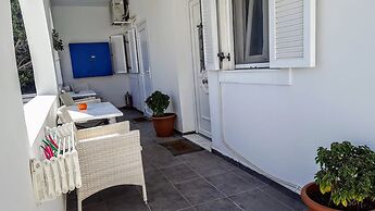 Pleasure Beachside Studios