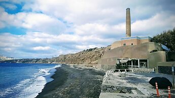 Pleasure Beachside Studios