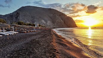 Pleasure Beachside Studios