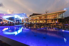 La Vela Khao Lak