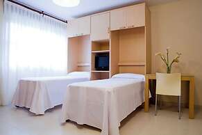 Apartamentos Los Arces