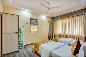 Ashok Deluxe Apartments