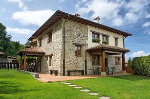 Apartamentos Llugarón