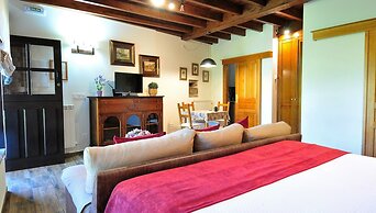 Apartamentos Llugarón
