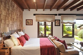 Apartamentos Llugarón