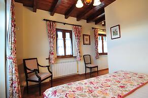 Apartamentos Llugarón