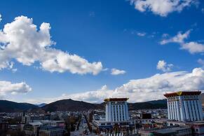 Hilton Garden Inn Shangri-La