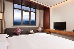 Hilton Garden Inn Shangri-La