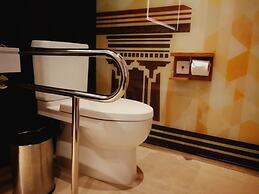 Hilton Garden Inn Shangri-La