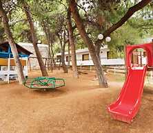 Ramada by Wyndham Loutraki Poseidon Resort