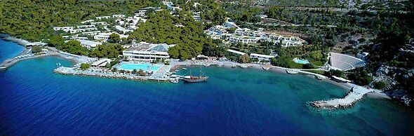 Ramada by Wyndham Loutraki Poseidon Resort