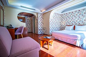 Ramada by Wyndham Loutraki Poseidon Resort