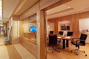 Ramada by Wyndham Loutraki Poseidon Resort