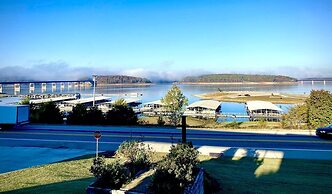 Lake Norfork Resort