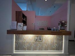 OYO 75486 Anna Residence Jomtien