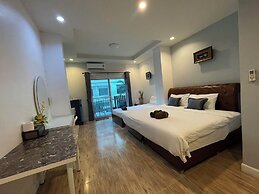OYO 75486 Anna Residence Jomtien