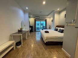 OYO 75486 Anna Residence Jomtien