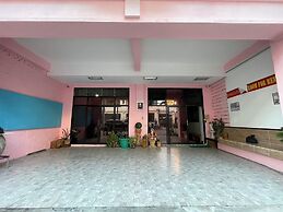 OYO 75486 Anna Residence Jomtien