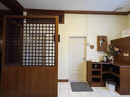 OYO 75486 Anna Residence Jomtien