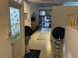 OYO 75486 Anna Residence Jomtien