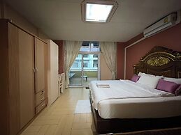 OYO 75486 Anna Residence Jomtien
