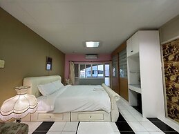 OYO 75486 Anna Residence Jomtien