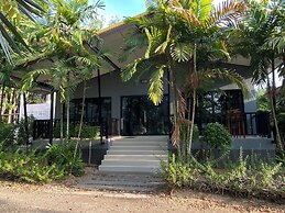 Krabi Inn Resort