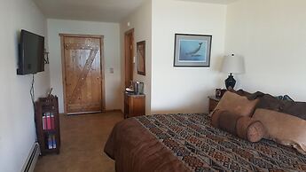 Resurrection Lodge on the Bay