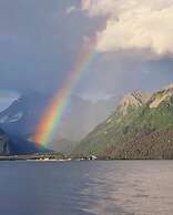 Resurrection Lodge on the Bay