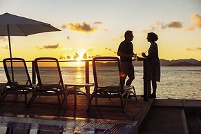 Le Nautique - Luxury Waterfront Hotel