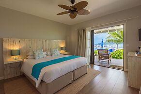 Le Nautique - Luxury Waterfront Hotel