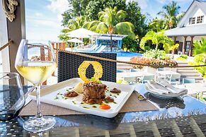 Le Nautique - Luxury Waterfront Hotel